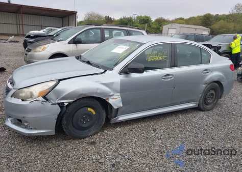 2013 Subaru Legacy 2.5I from USA, damaged, VIN 4S3BMCA63D3017056